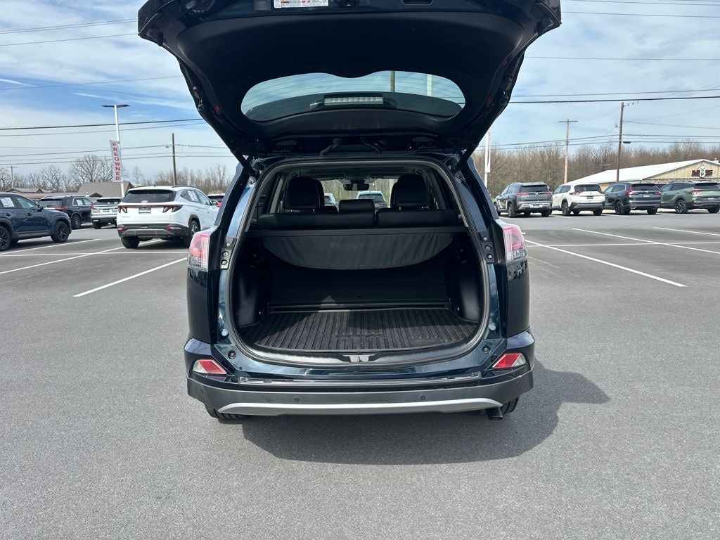 2018 Toyota RAV4 HYBRID Limited