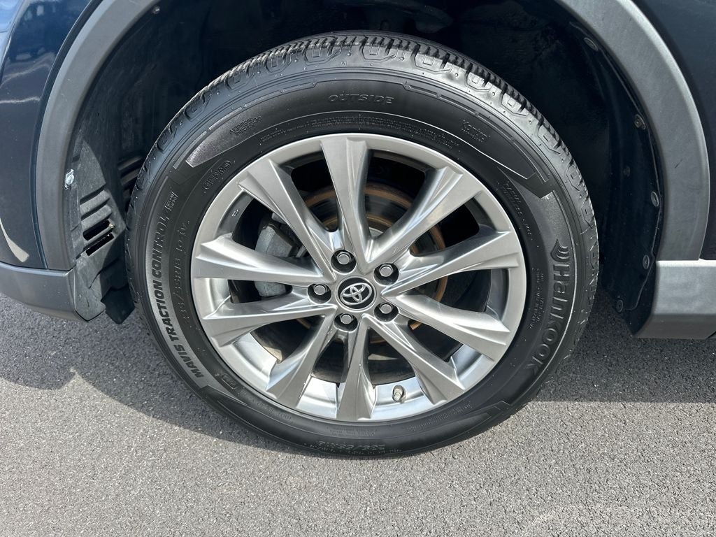 2018 Toyota RAV4 HYBRID Limited