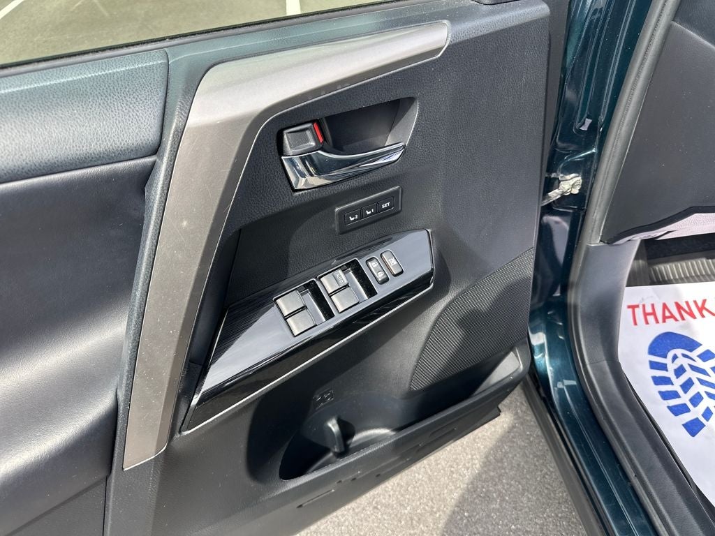 2018 Toyota RAV4 HYBRID Limited