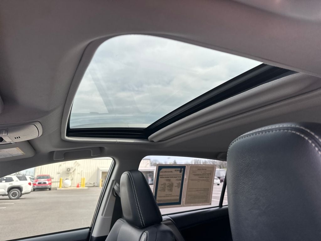 2018 Toyota RAV4 HYBRID Limited