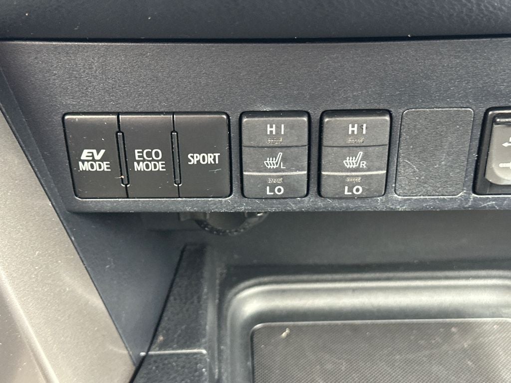 2018 Toyota RAV4 HYBRID Limited