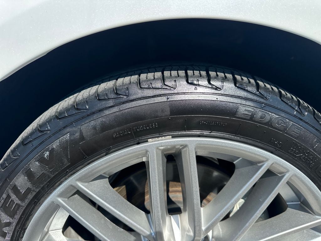 2021 Genesis G70 2.0T