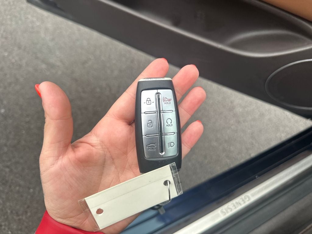 2023 Genesis G80 2.5T