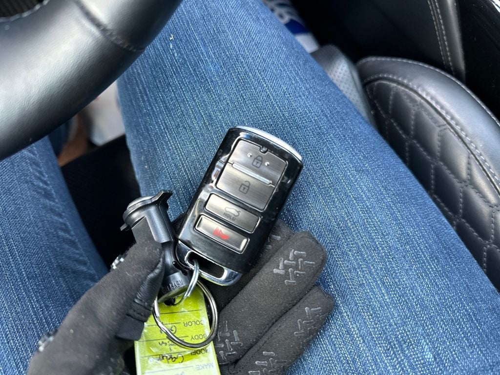 2017 Kia Cadenza Limited