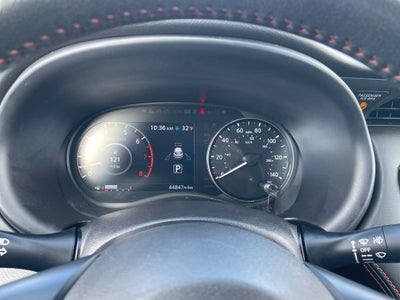 2023 Nissan Kicks SR