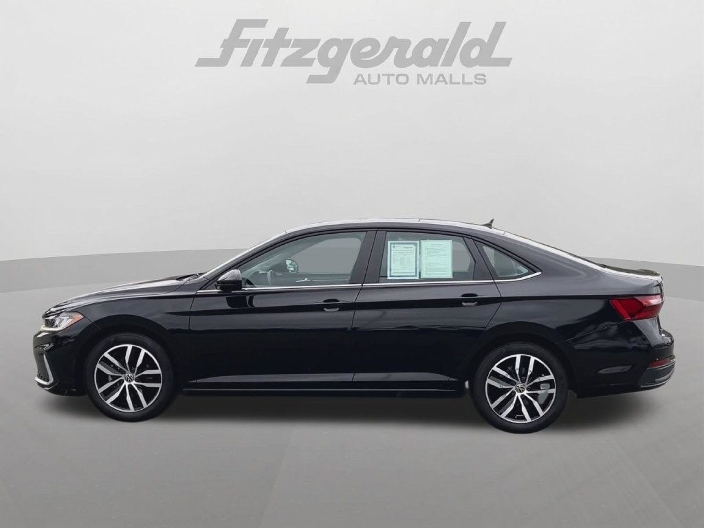 2025 Volkswagen Jetta 1.5T SE