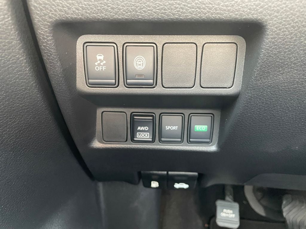 2022 Nissan Rogue Sport S