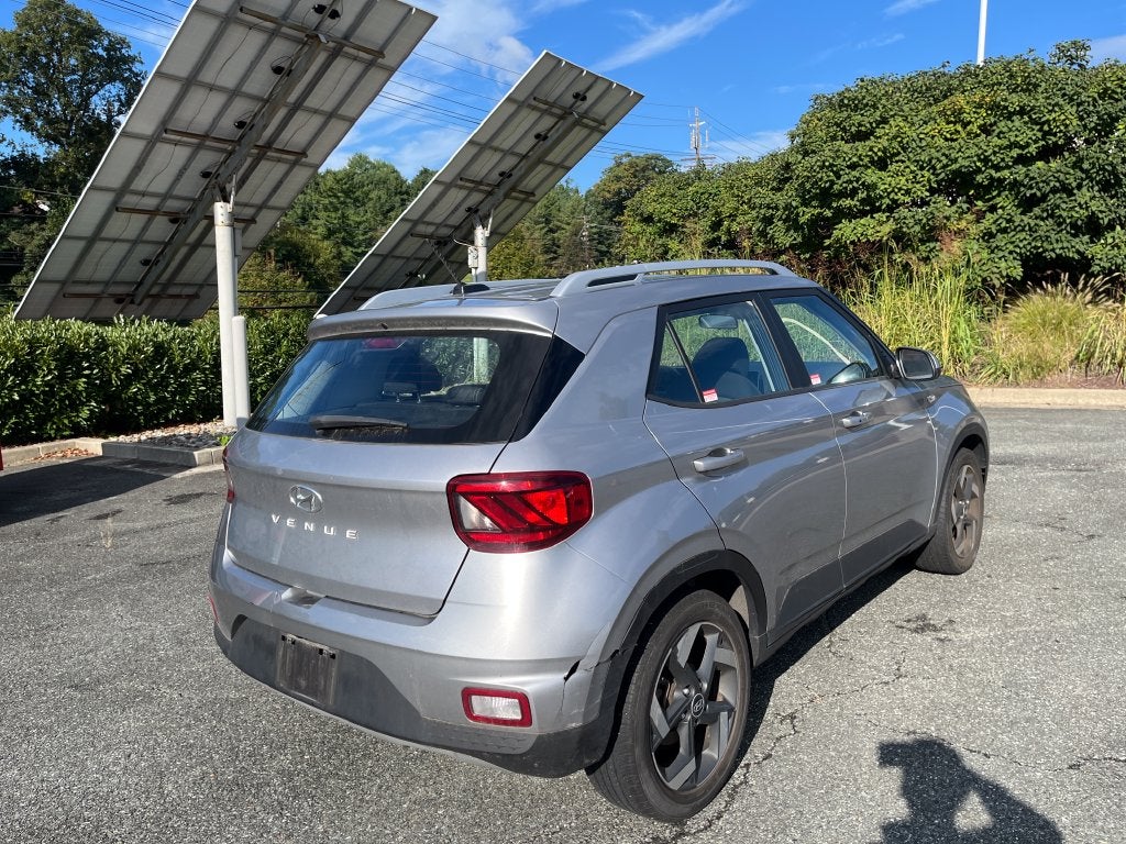2024 Hyundai Venue SEL