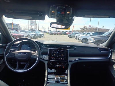 2023 Jeep Grand Cherokee L Altitude 4x4