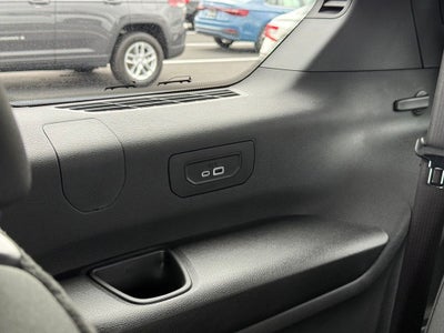 2025 Jeep Grand Cherokee L Laredo 4x4