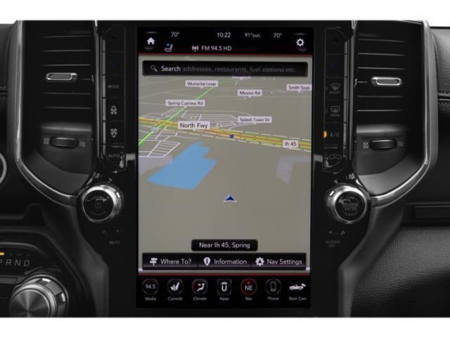 2020 RAM 1500 Laramie Crew Cab 4x4 5'7' Box