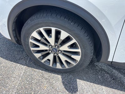 2020 Ford Escape Titanium
