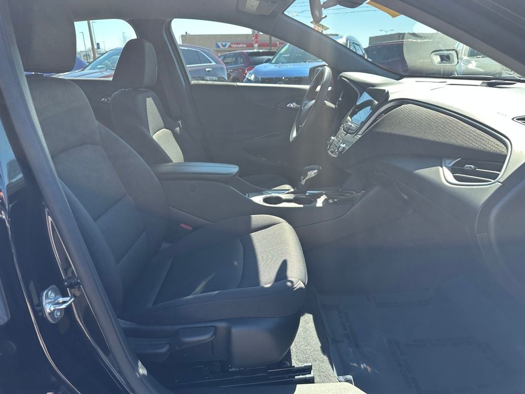 2025 Chevrolet Malibu FWD 1LT