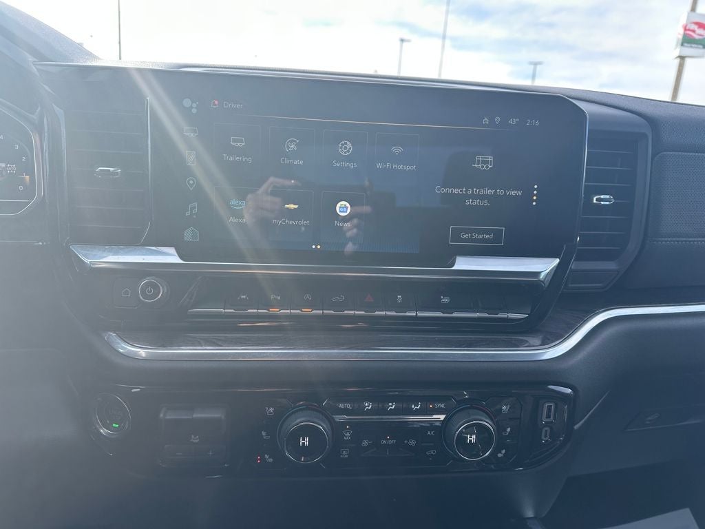 2025 Chevrolet Silverado 1500 4WD Crew Cab Short Bed LTZ