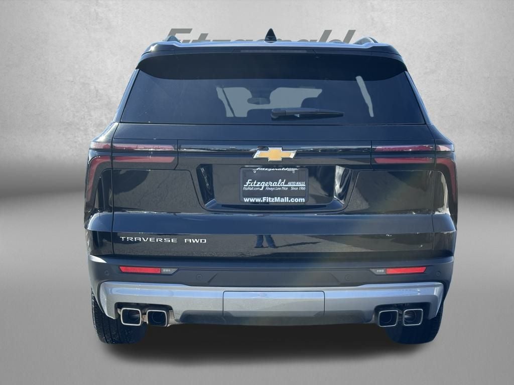 2025 Chevrolet Traverse AWD LT