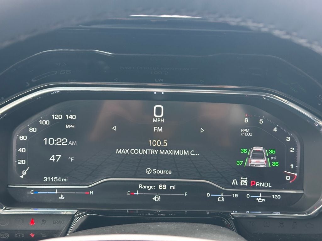 2025 GMC Sierra 1500 4WD Crew Cab Short Box SLT