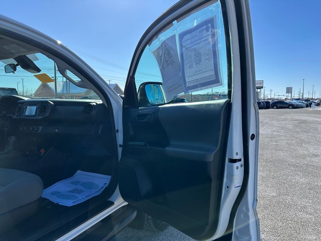 2019 Toyota Tacoma SR