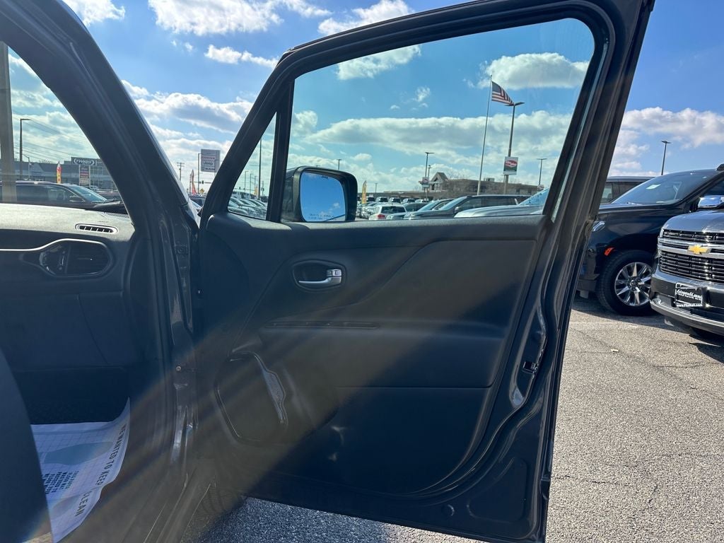 2022 Jeep Renegade Altitude