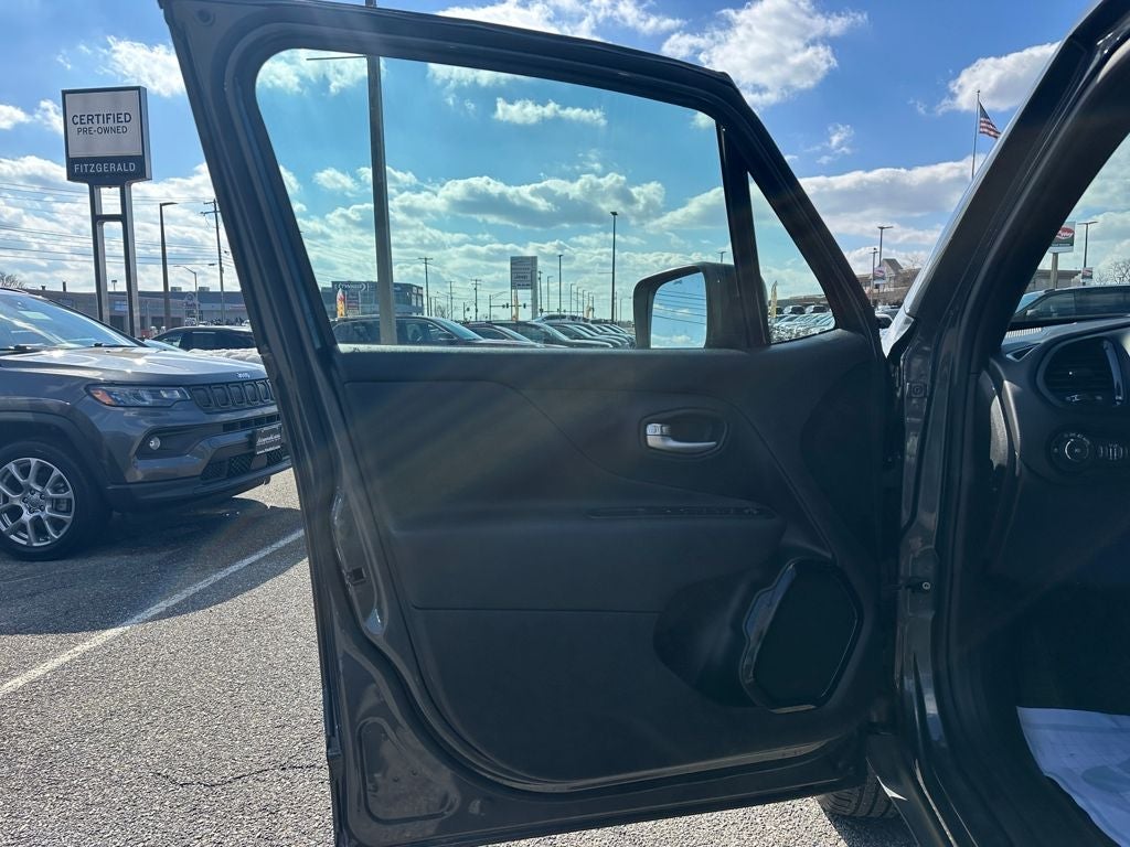 2022 Jeep Renegade Altitude