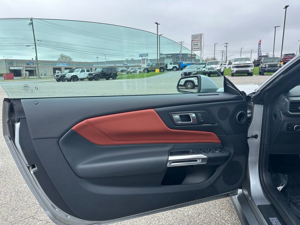 2024 Ford Mustang EcoBoost