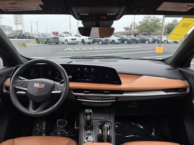 2024 Cadillac XT4 Sport