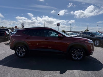2025 Chevrolet Trax LT