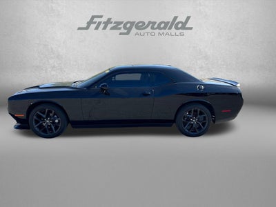 2022 Dodge Challenger SXT