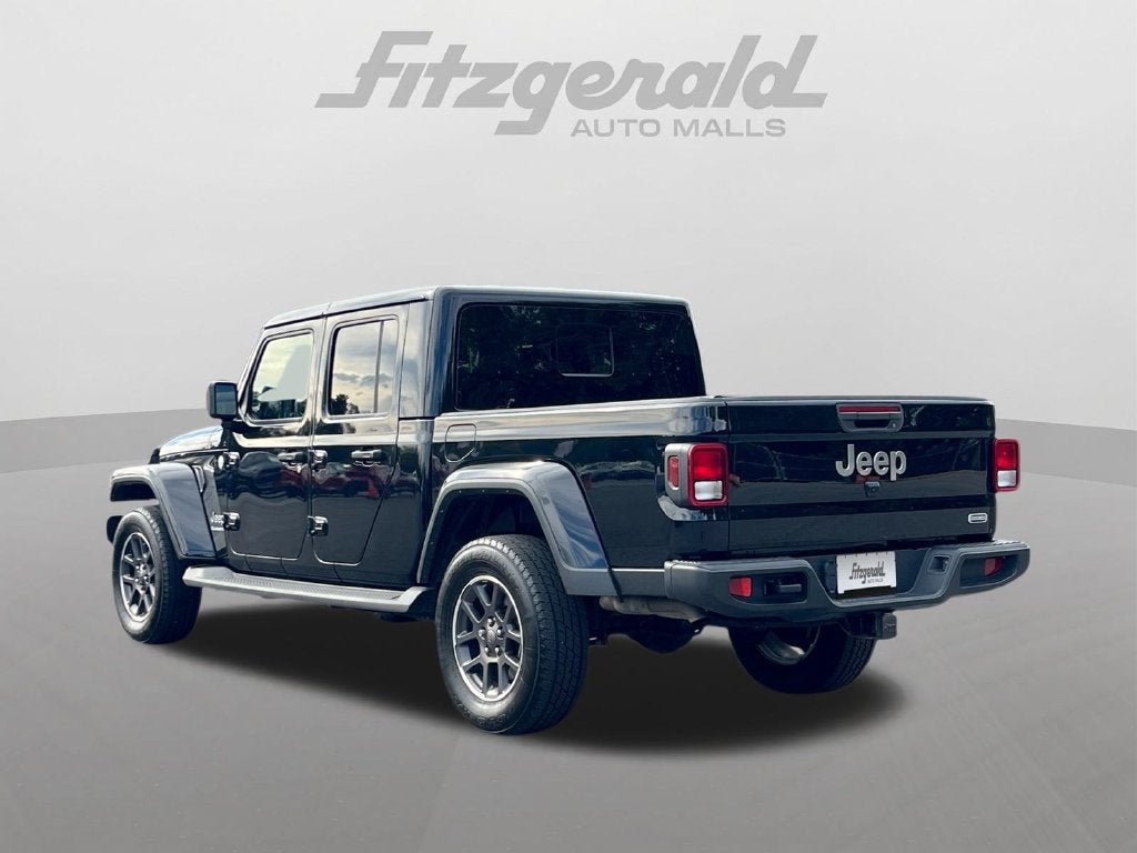 2022 Jeep Gladiator Overland