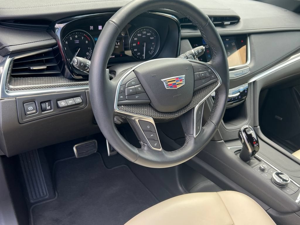 2022 Cadillac XT5 AWD Sport