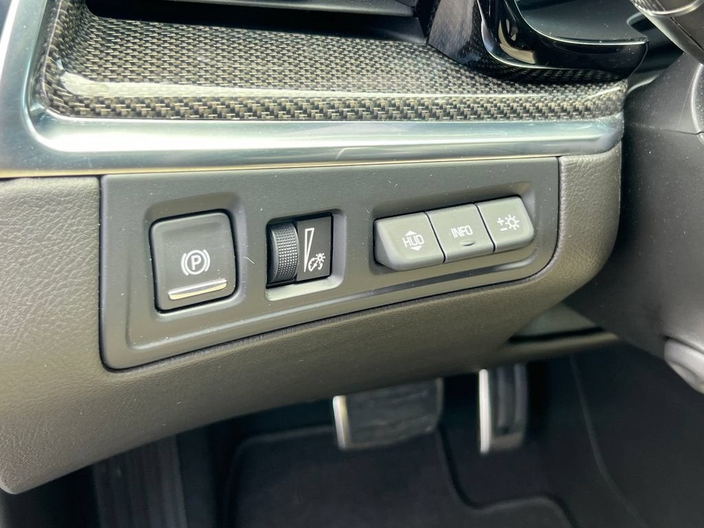 2022 Cadillac XT5 AWD Sport