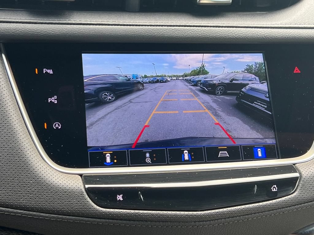 2022 Cadillac XT5 AWD Sport