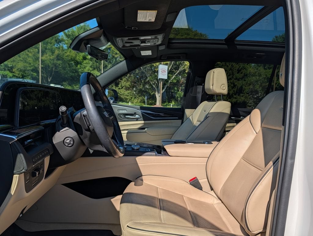 2022 Cadillac Escalade Premium Luxury
