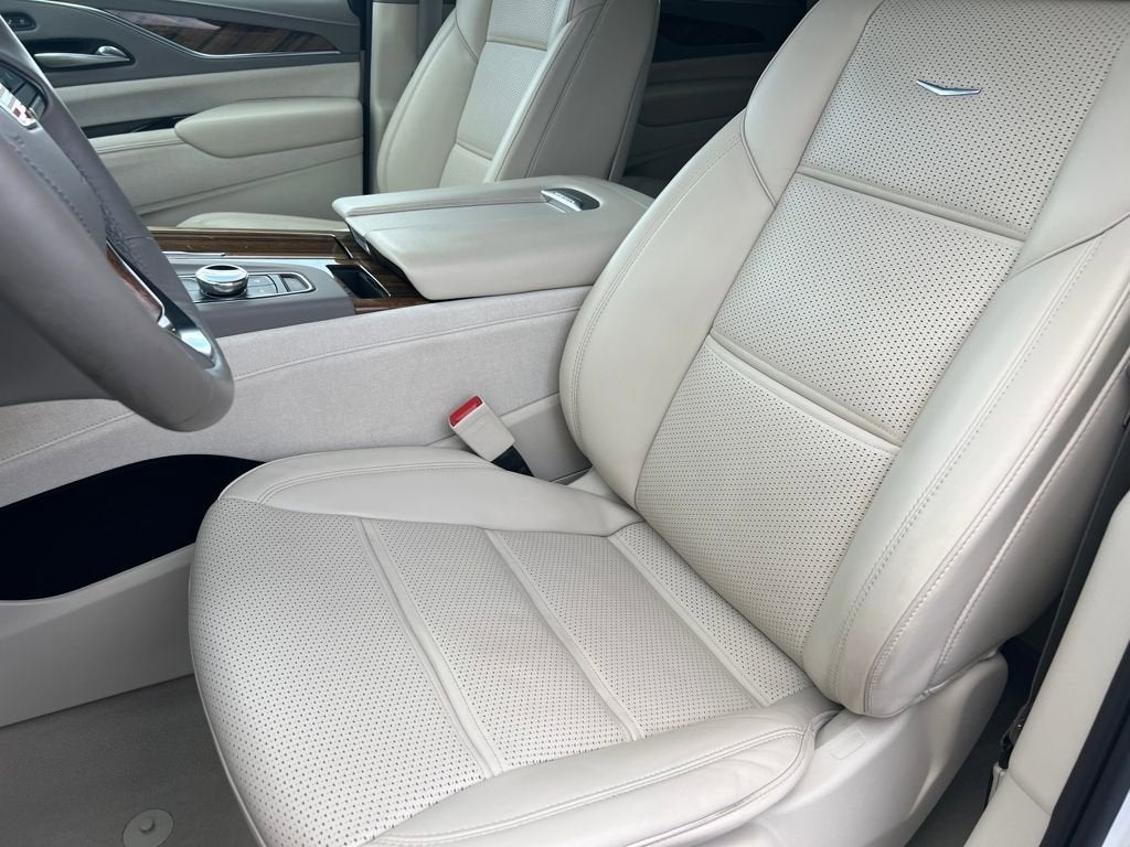 2022 Cadillac Escalade Premium Luxury Platinum