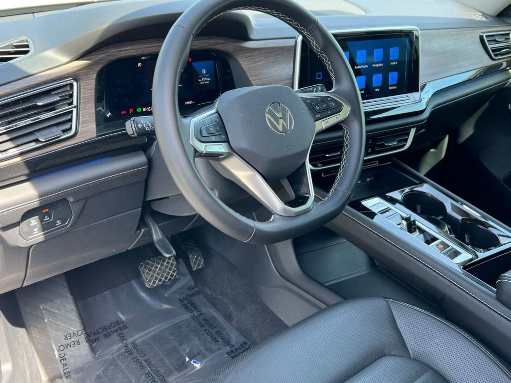 2025 Volkswagen Atlas 2.0T SEL