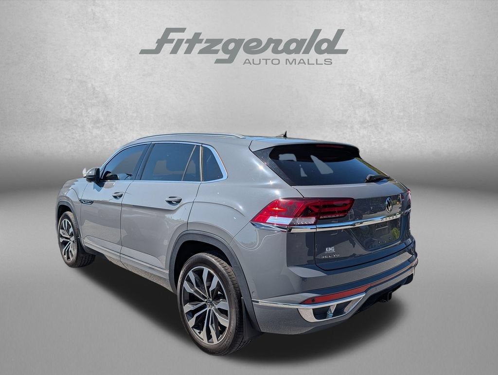 2022 Volkswagen Atlas Cross Sport 3.6L V6 SEL Premium R-Line