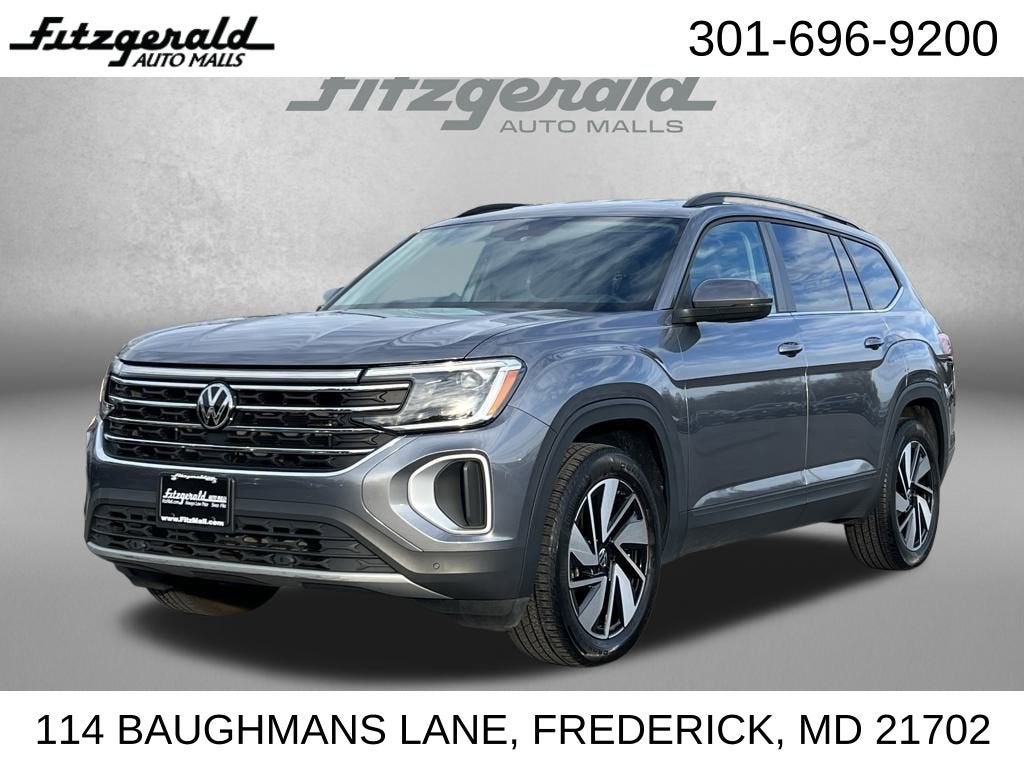 2025 Volkswagen Atlas 2.0T SE w/Technology