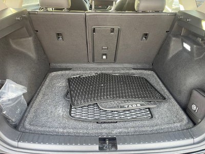 2024 Volkswagen Taos SEL