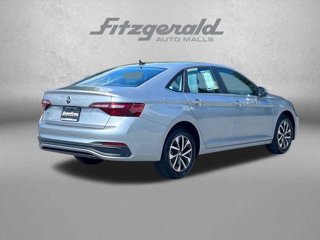 2023 Volkswagen Jetta S