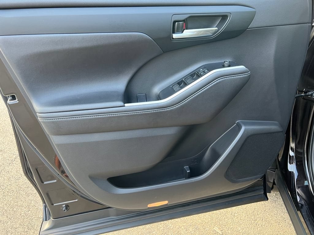 2020 Toyota Highlander Hybrid XLE