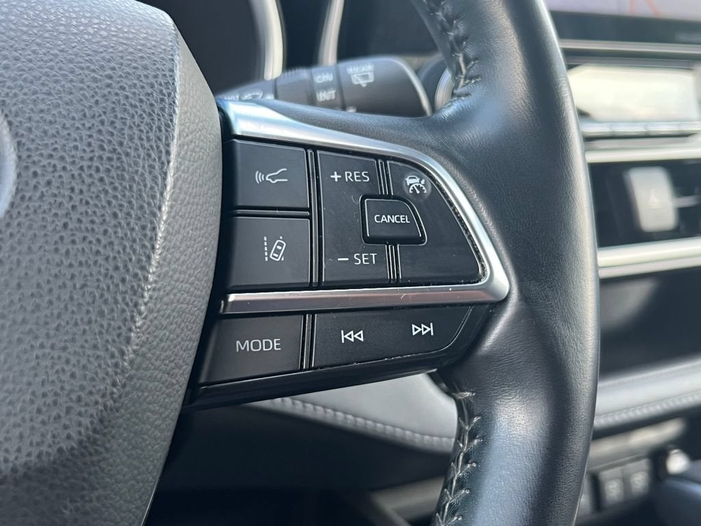 2020 Toyota Highlander Hybrid XLE