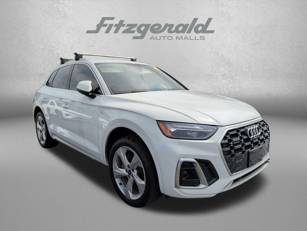 2022 Audi Q5 S line Premium Plus