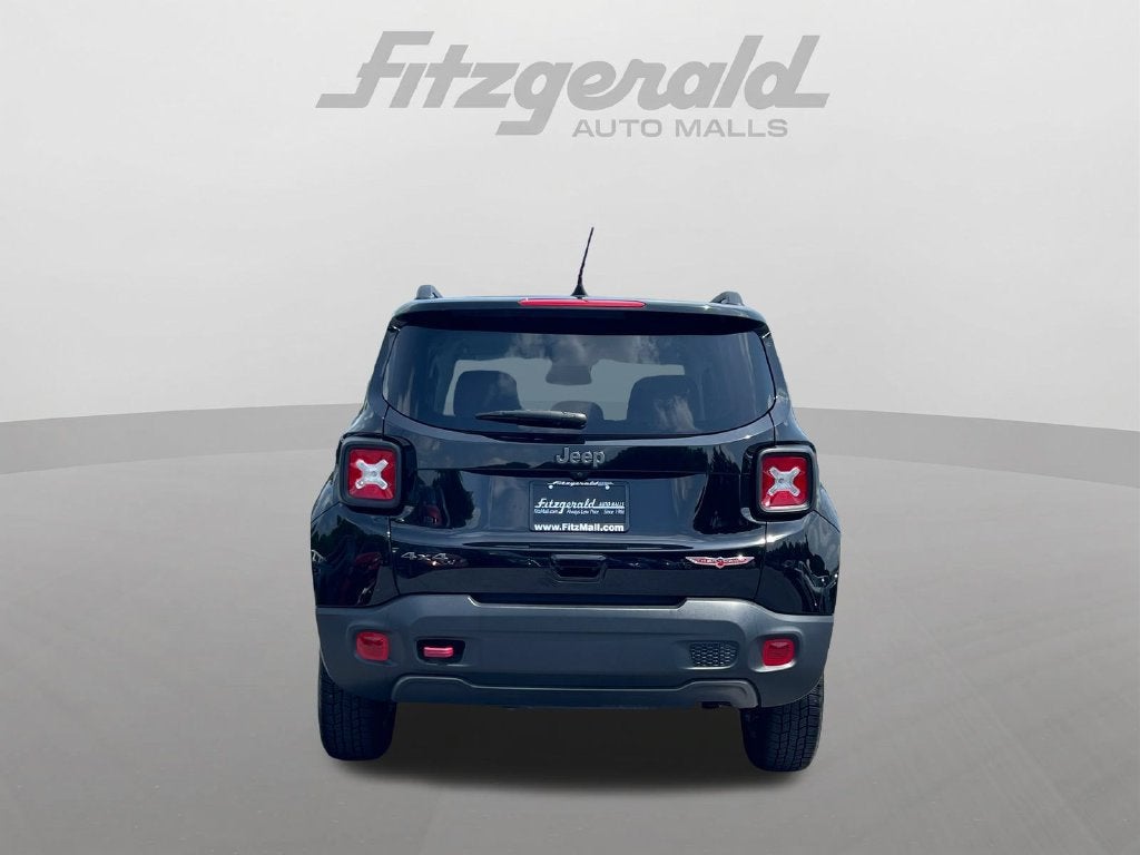 2022 Jeep Renegade Trailhawk