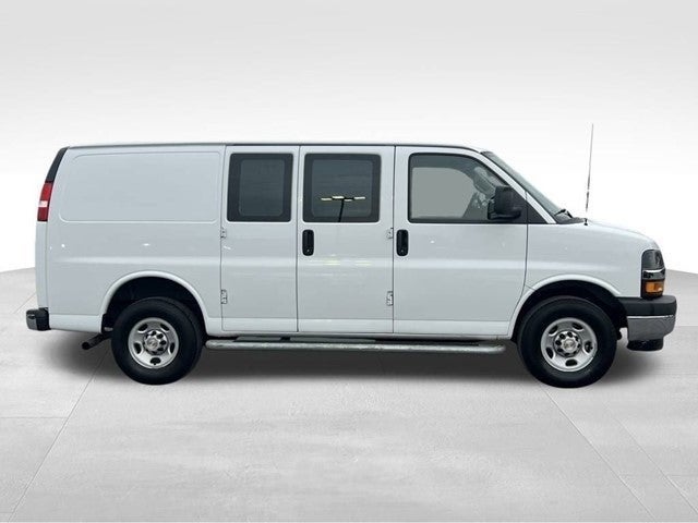 2024 Chevrolet Express Cargo 2500 WT