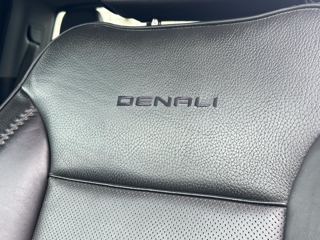 2025 GMC Sierra 3500 HD Denali