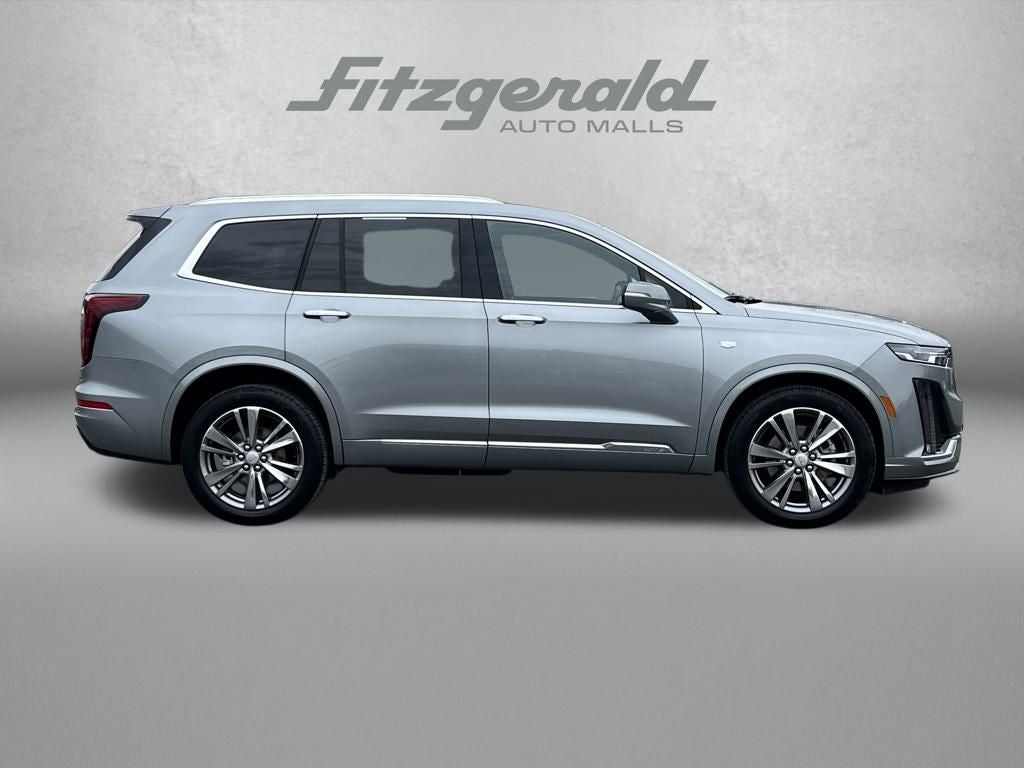 2025 Cadillac XT6 Premium Luxury