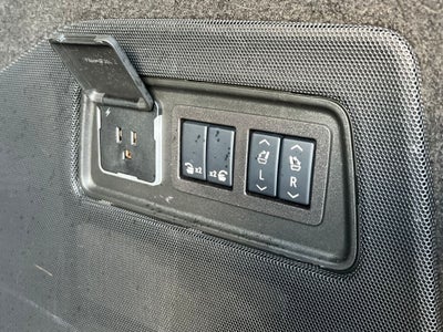 2024 Cadillac Escalade ESV Sport