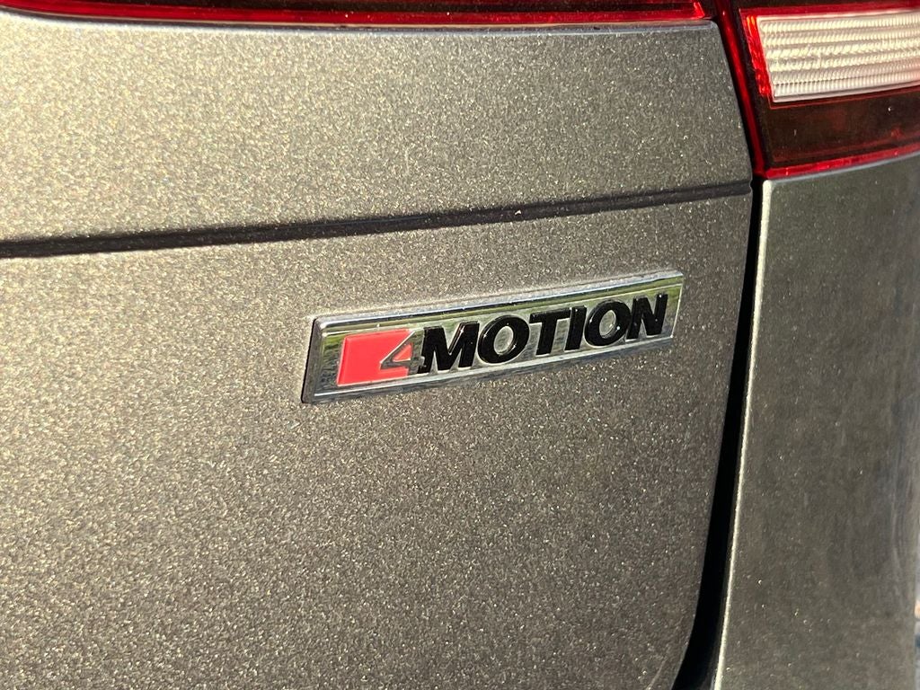 2021 Volkswagen Tiguan 2.0T SEL Premium R-Line