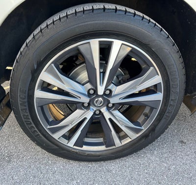 2020 Nissan Pathfinder Platinum