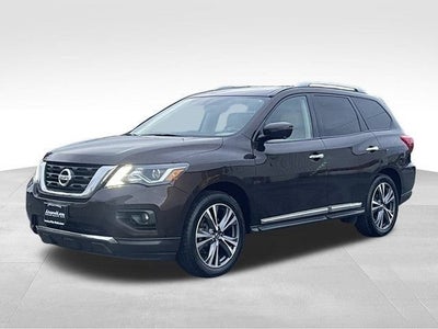 2019 Nissan Pathfinder Platinum