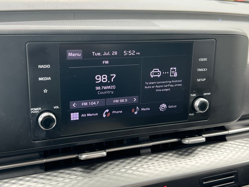 2023 Kia Carnival LX Seat Package